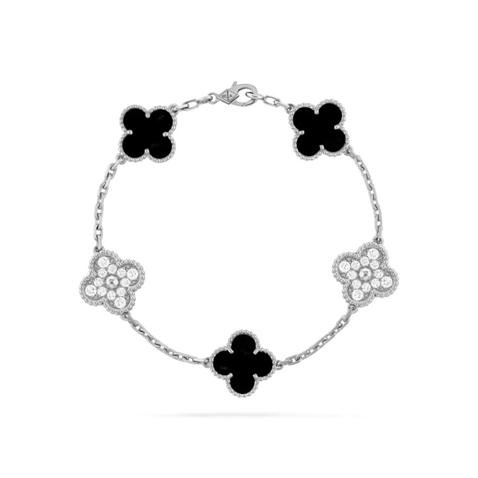 High-End Four Leaf Clover Bracelet in Titanium Steel